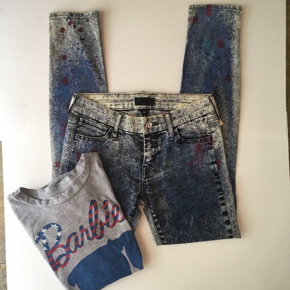 Host Pick Skinny Jeans